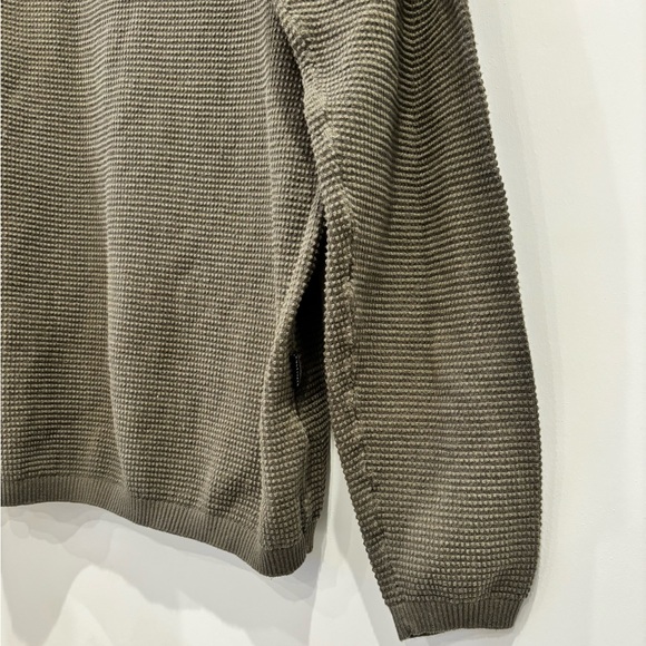 Kultivate Men’s Sweater - Picture 3 of 6